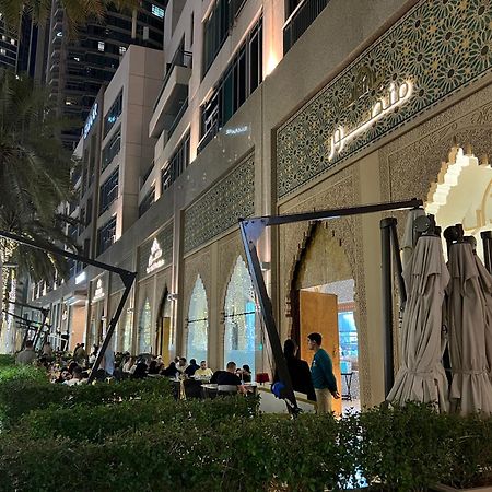 Downtown Luxury - Stunning Burj Khalifa & Sea View - 5 Minutes Walk To Dubai Mall Exterior foto